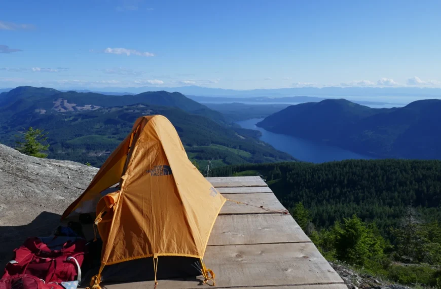 A tent on Tin Hat Mountain.